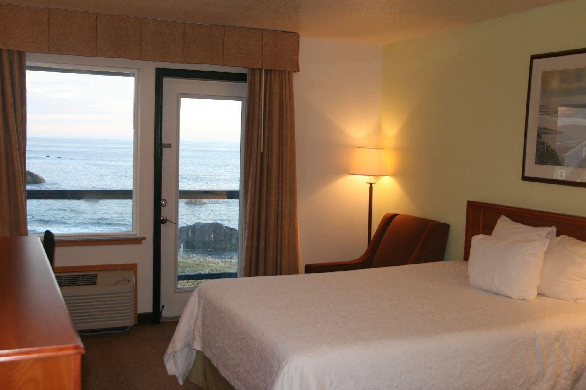 Oceanfront Lodge Crescent City Dış mekan fotoğraf