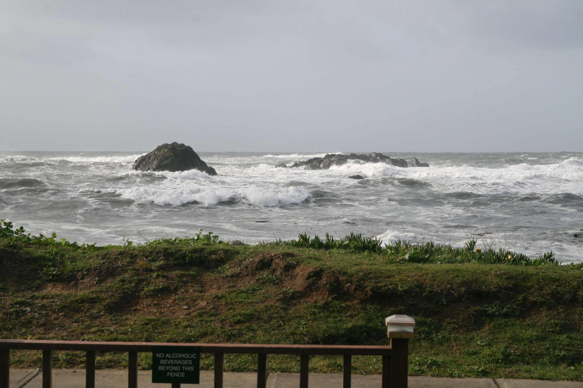 Oceanfront Lodge Crescent City Dış mekan fotoğraf