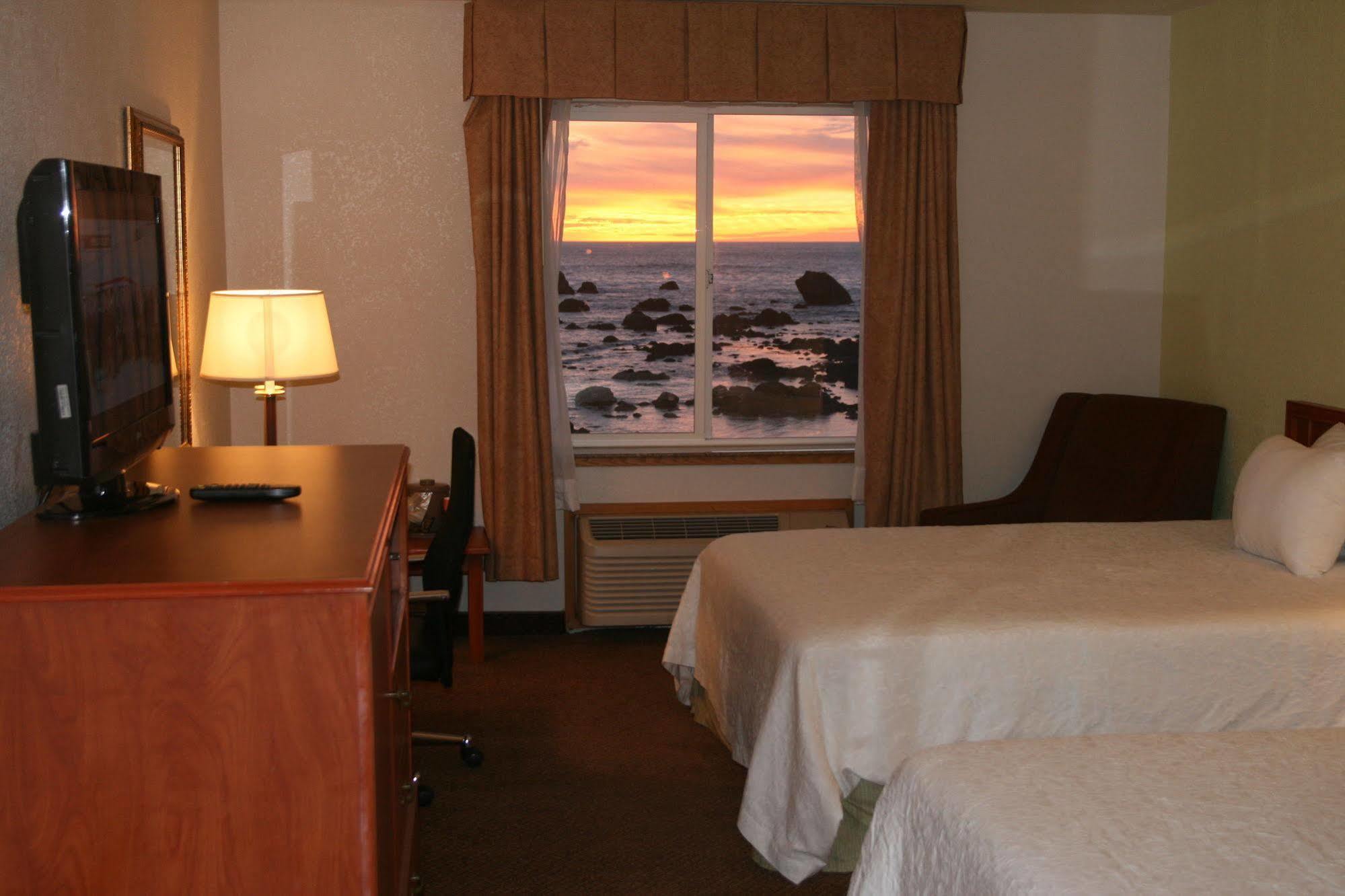 Oceanfront Lodge Crescent City Dış mekan fotoğraf